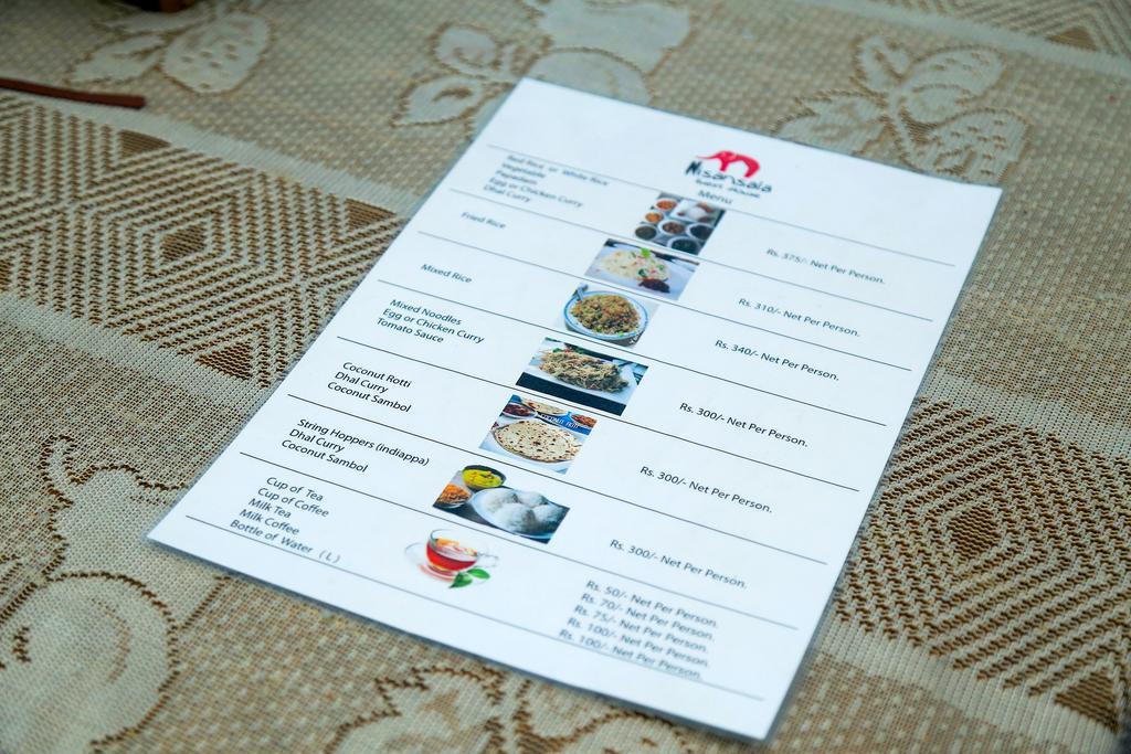 Nisansala Homestay Kandy Deiyannewela Eksteriør bilde