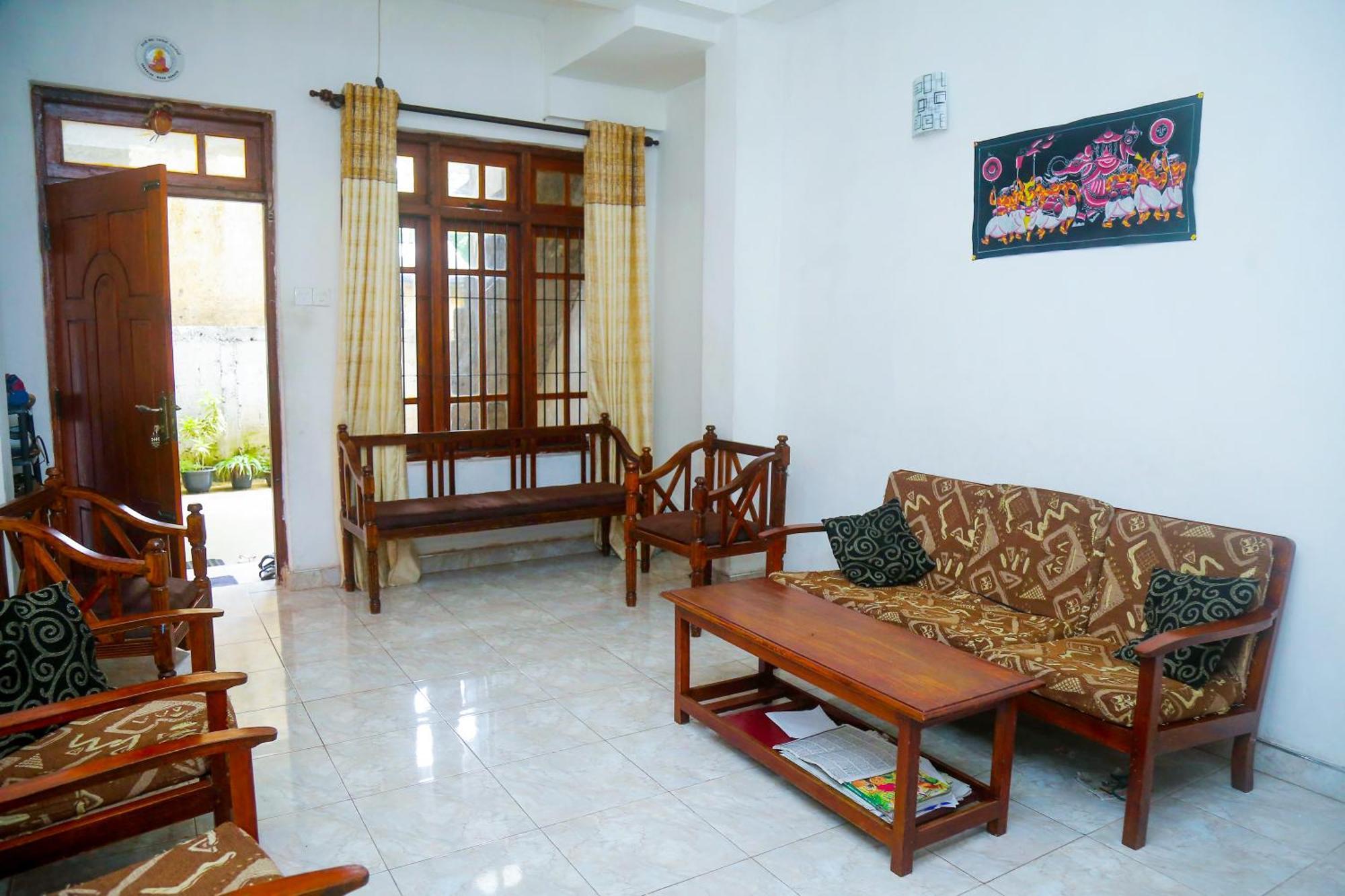 Nisansala Homestay Kandy Deiyannewela Eksteriør bilde
