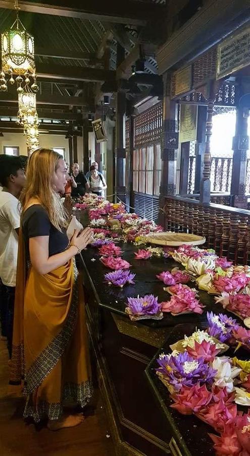 Nisansala Homestay Kandy Deiyannewela Eksteriør bilde