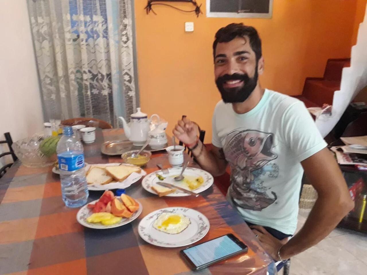 Nisansala Homestay Kandy Deiyannewela Eksteriør bilde